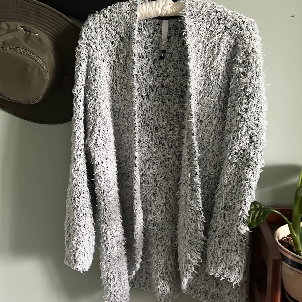 Kensie cocoon sweater